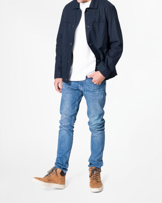 Premium Narrow Fit Jeans