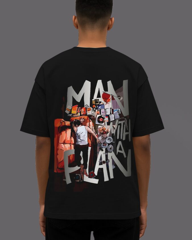 Man With The Plan – Oversized Streetwear Tshirt